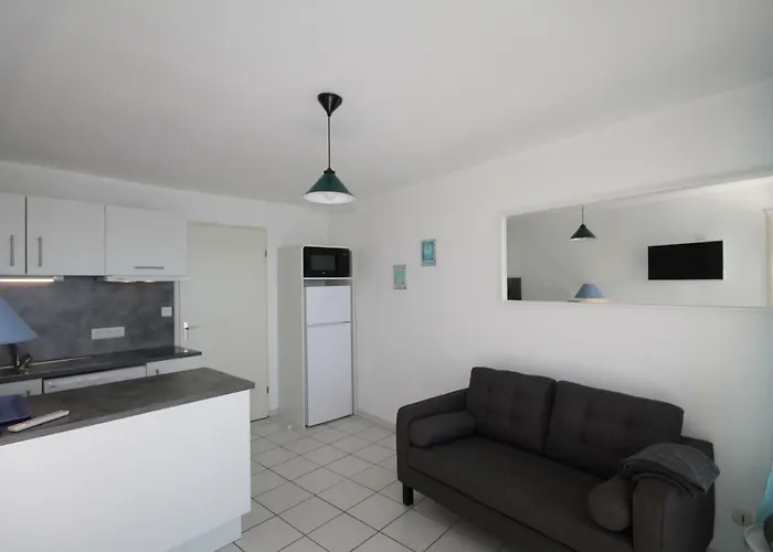 La Voile Blanche 3 * Frontignan