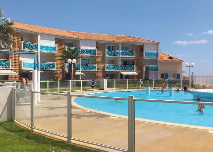 La Voile Blanche 3 Frontignan